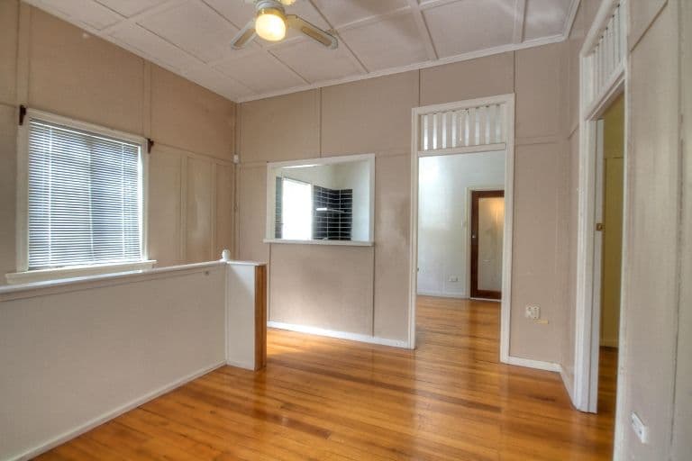 16 WALL Street, BUNDAMBA QLD 4304, Bundamba - Thumbnail 2