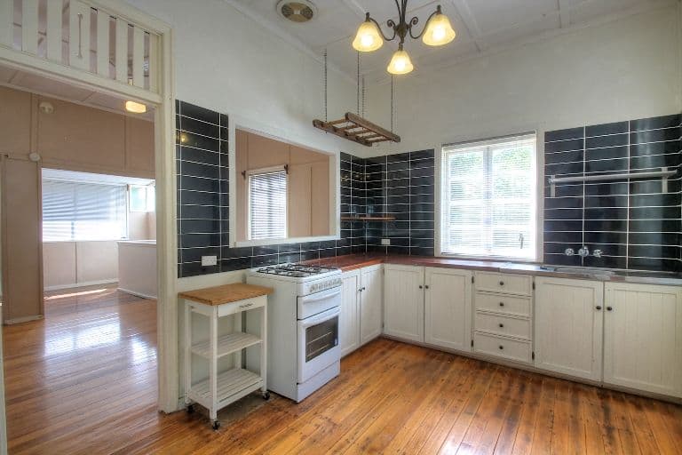 16 WALL Street, BUNDAMBA QLD 4304, Bundamba - Thumbnail 5