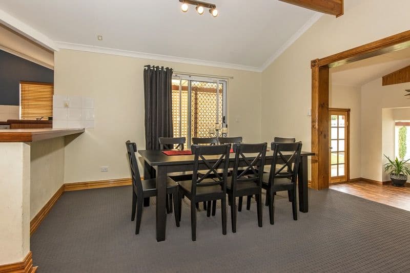 7 Kostas Close, HOCKING WA 6065, Hocking - Thumbnail 6