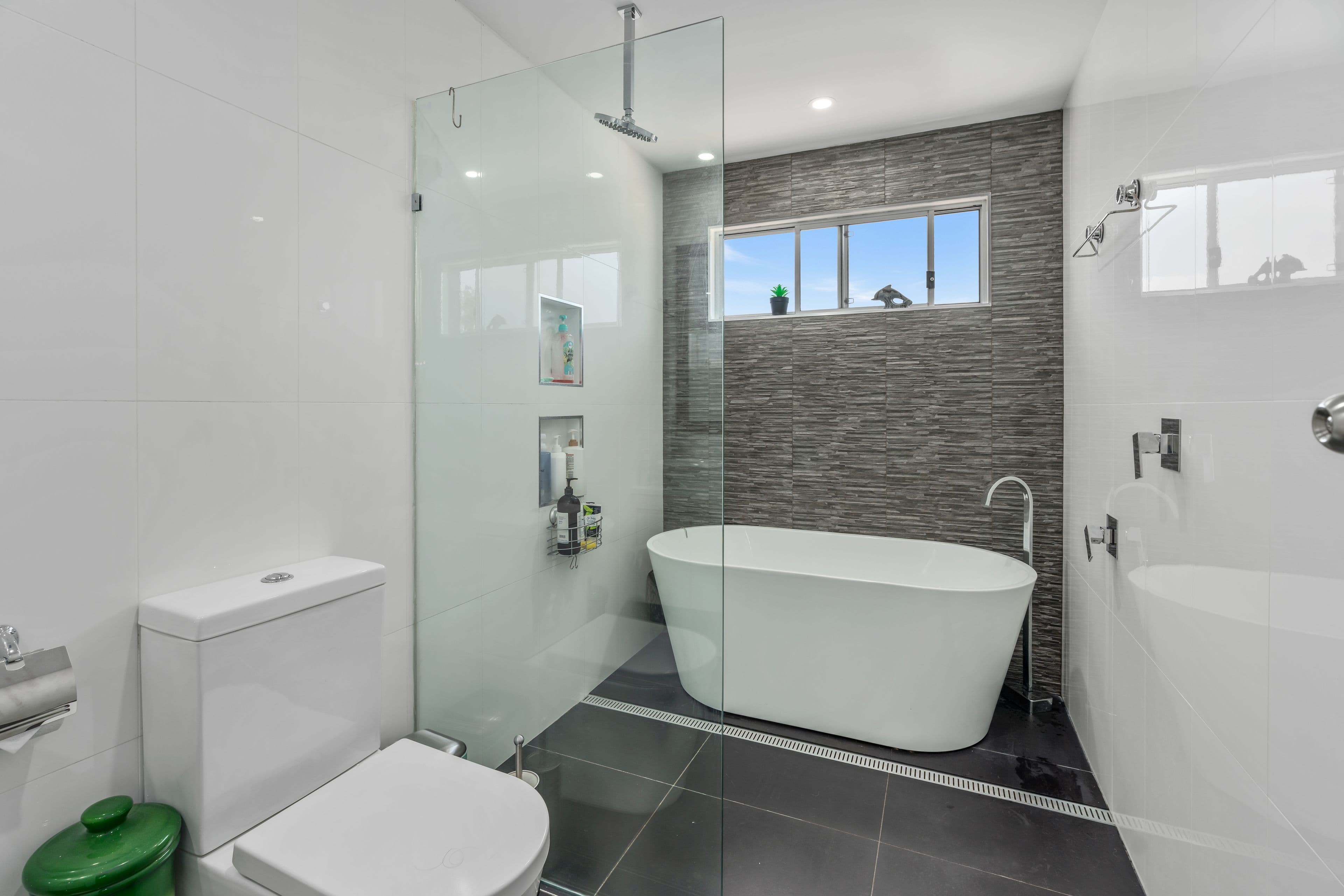 40 Tallyan Point Drive, Basin View NSW 2540, Basin View - Thumbnail 6