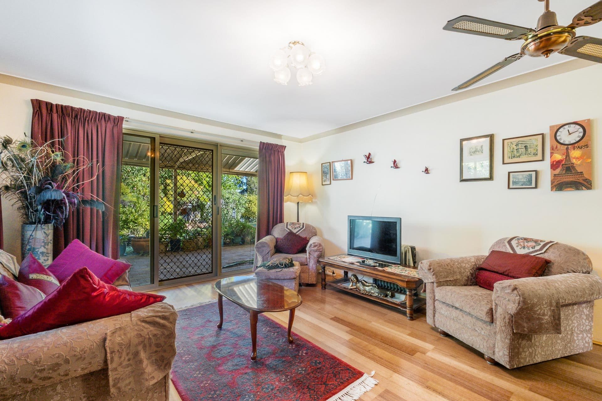 12 Bottega Place, Lesmurdie WA 6076, Lesmurdie - Thumbnail 3