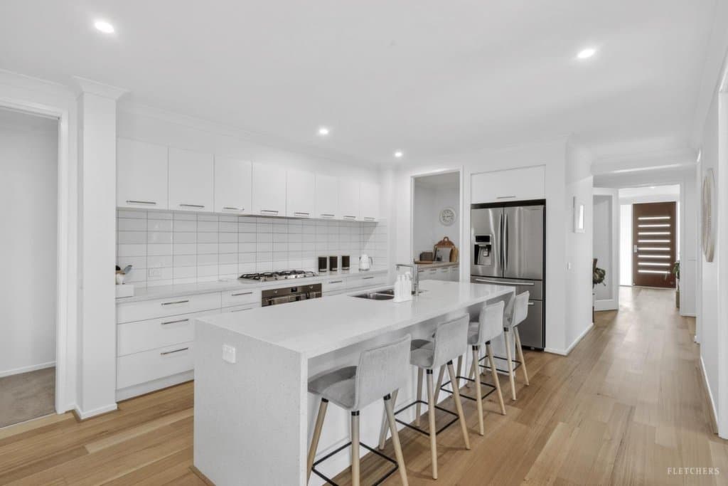 32 Launceston Street, Ocean Grove - Thumbnail 2