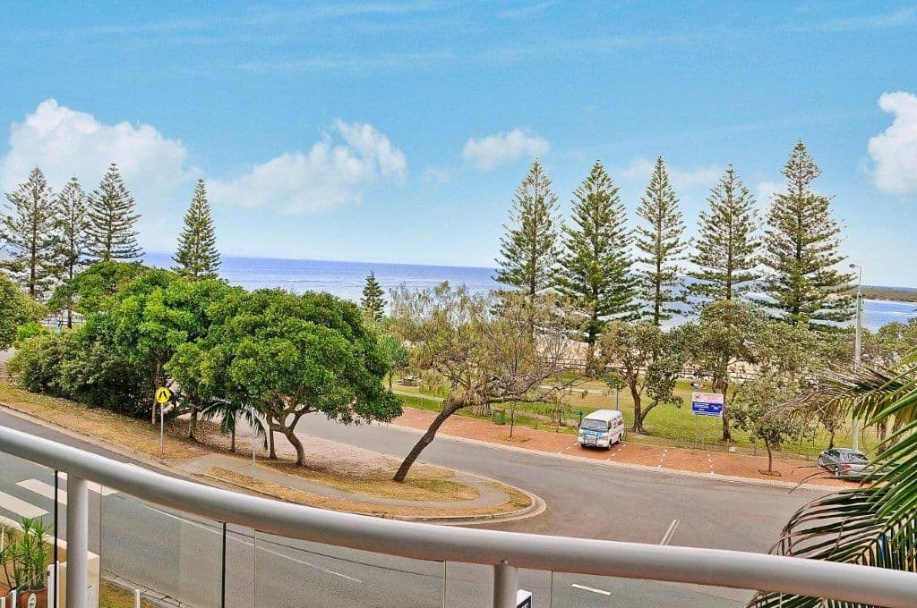 Unit 3, 14 Bulcock Beach Esplanade, CALOUNDRA QLD 4551, Caloundra - Image 1