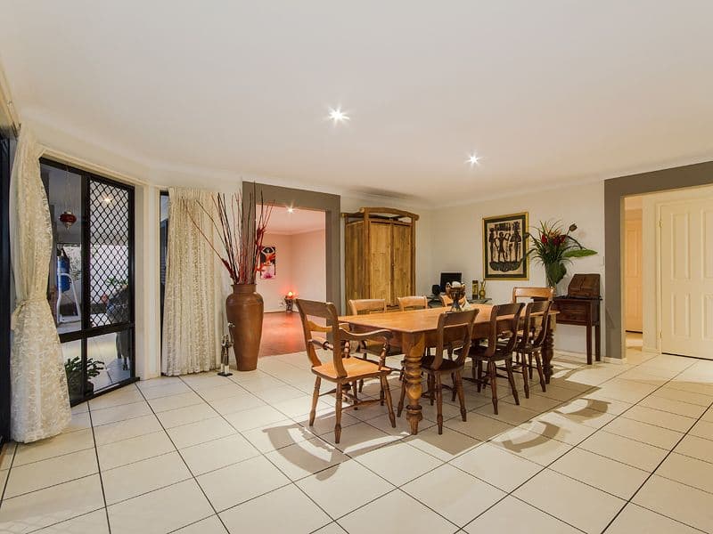 25 Ontario Court, Oxenford QLD 4210, Oxenford - Thumbnail 6