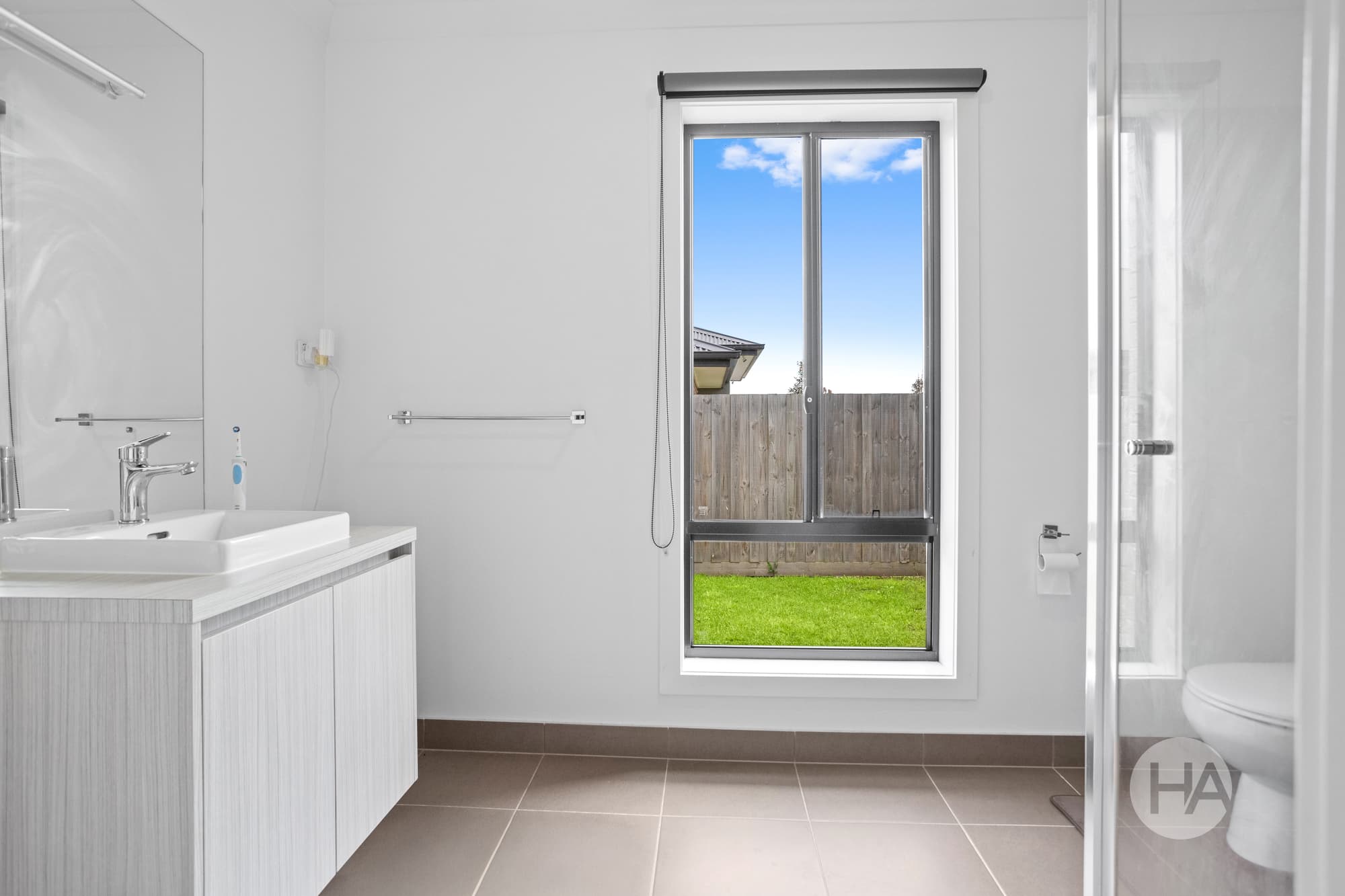 28 Colliery Avenue, NORTH WONTHAGGI, North Wonthaggi - Thumbnail 3
