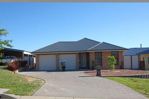 26 Eyre Street, BUNGENDORE NSW 2621, Bungendore - Image 1