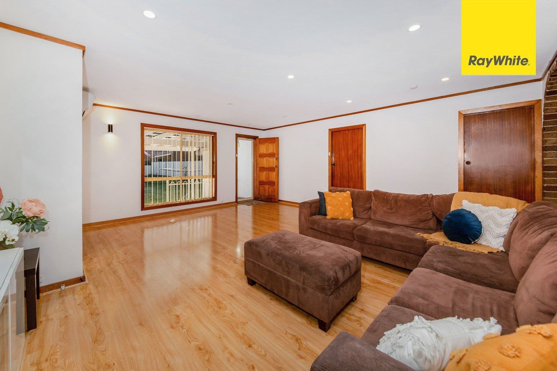 11 Heath Road, Blakehurst NSW 2221, Blakehurst - Thumbnail 2