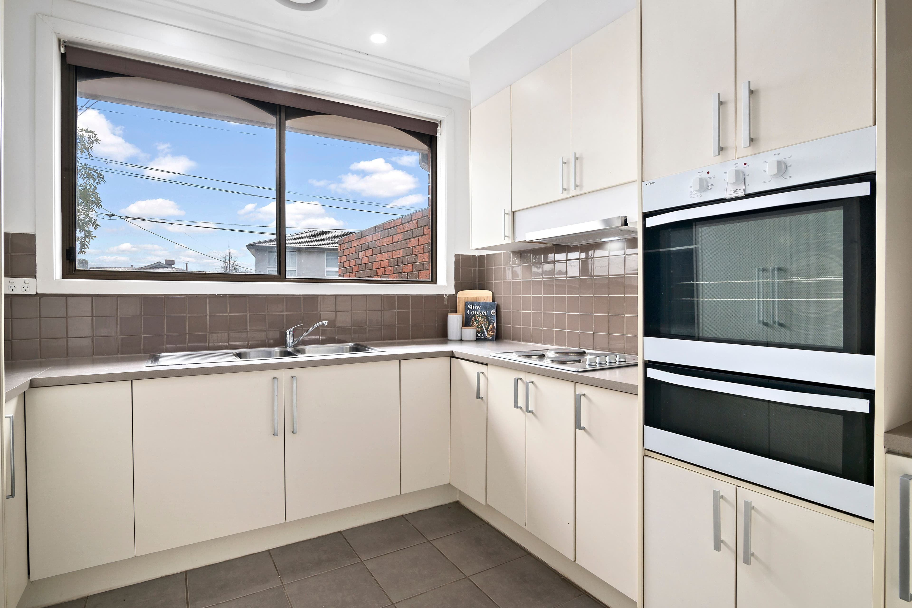 70 Glenelg Drive, Mentone VIC 3194, Mentone - Thumbnail 6
