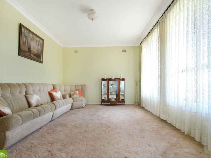 34 Gerard Avenue, FARMBOROUGH HEIGHTS NSW 2526, Farmborough Heights - Thumbnail 3