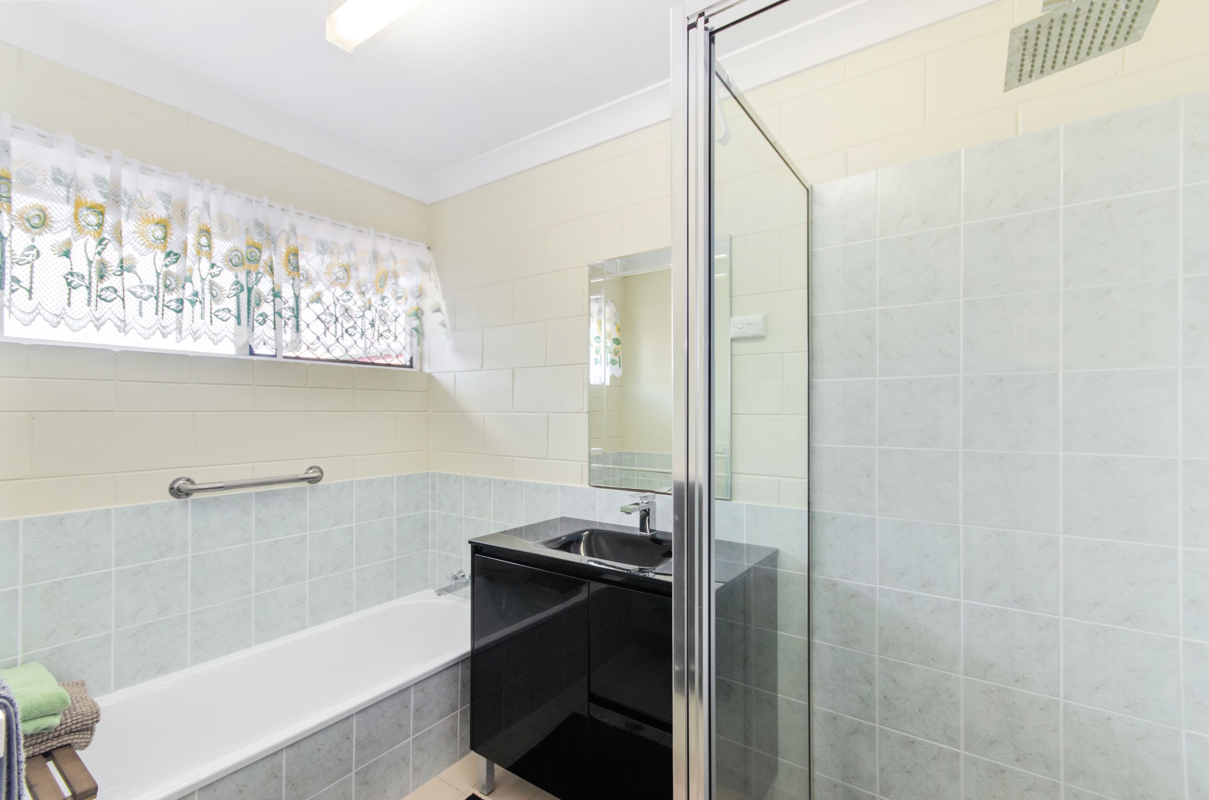 10 Sooning Street, Hermit Park QLD 4812, Hermit Park - Thumbnail 7