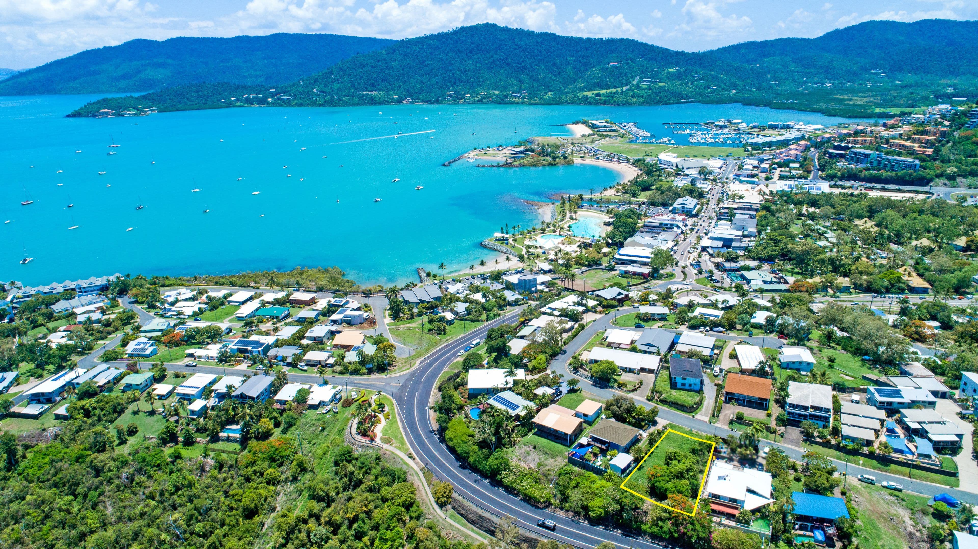 31 Airlie Crescent, Airlie Beach QLD 4802, Airlie Beach - Thumbnail 3