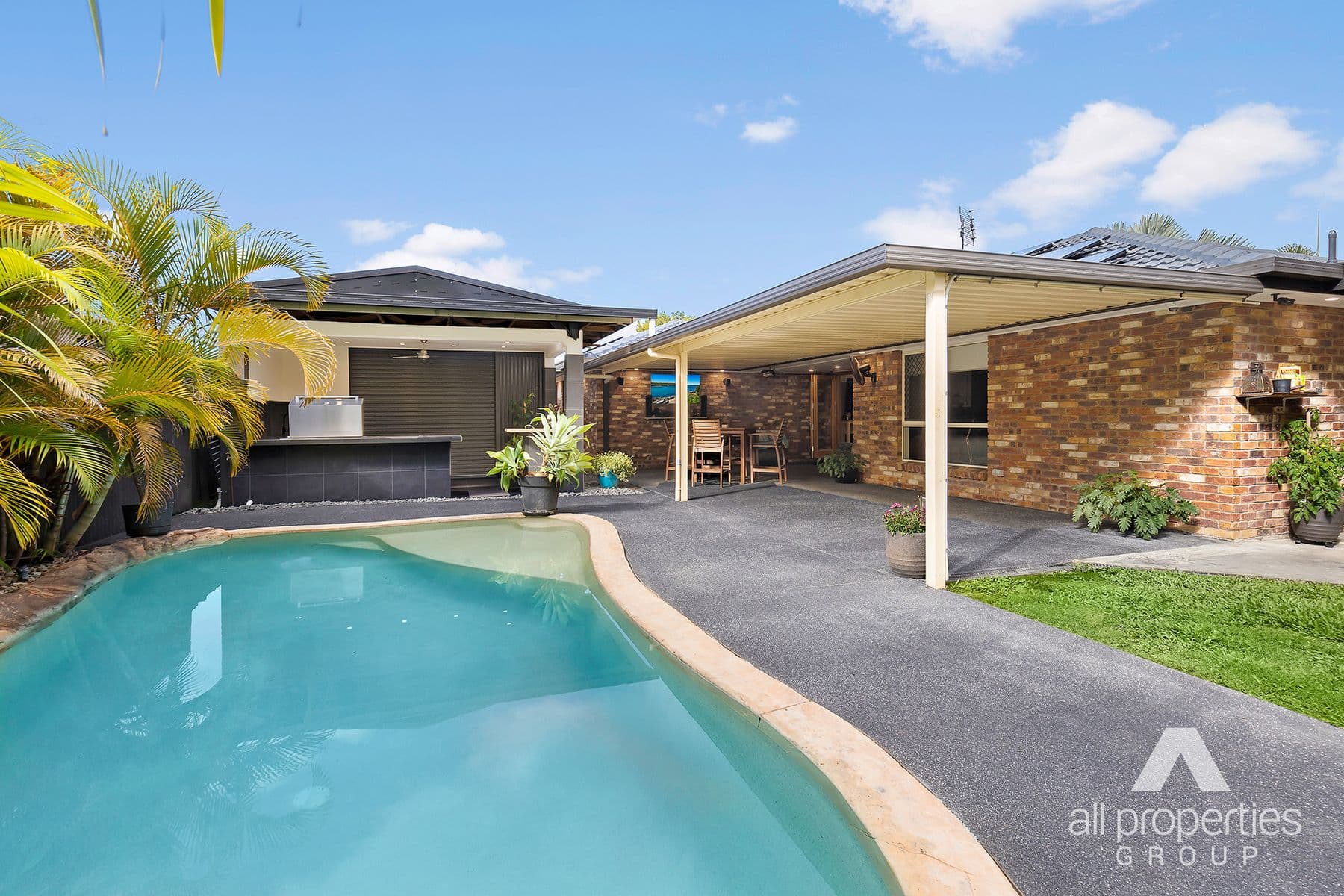 12 Rosswood Court, Helensvale QLD 4212, Helensvale - Thumbnail 4