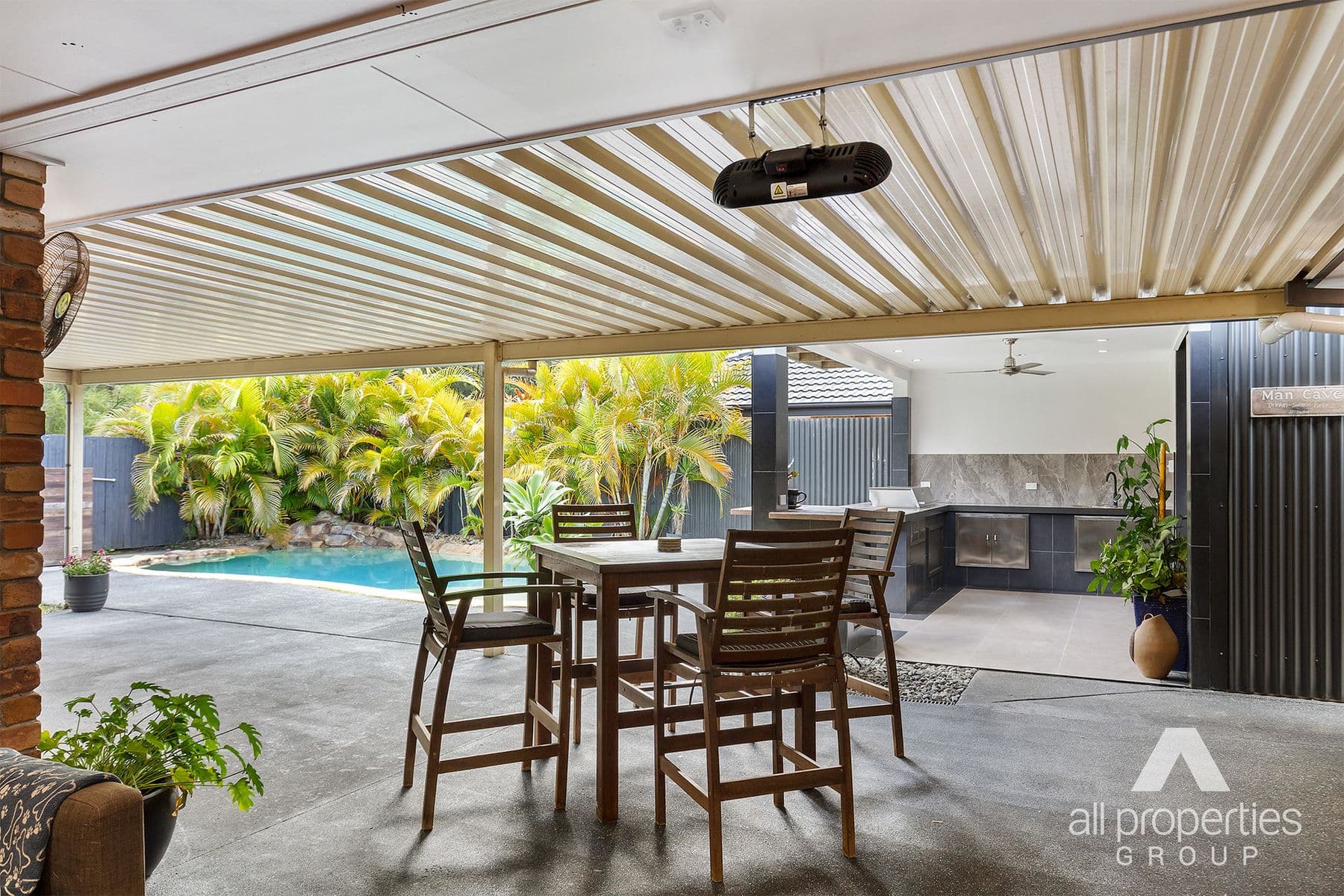 12 Rosswood Court, Helensvale QLD 4212, Helensvale - Thumbnail 6