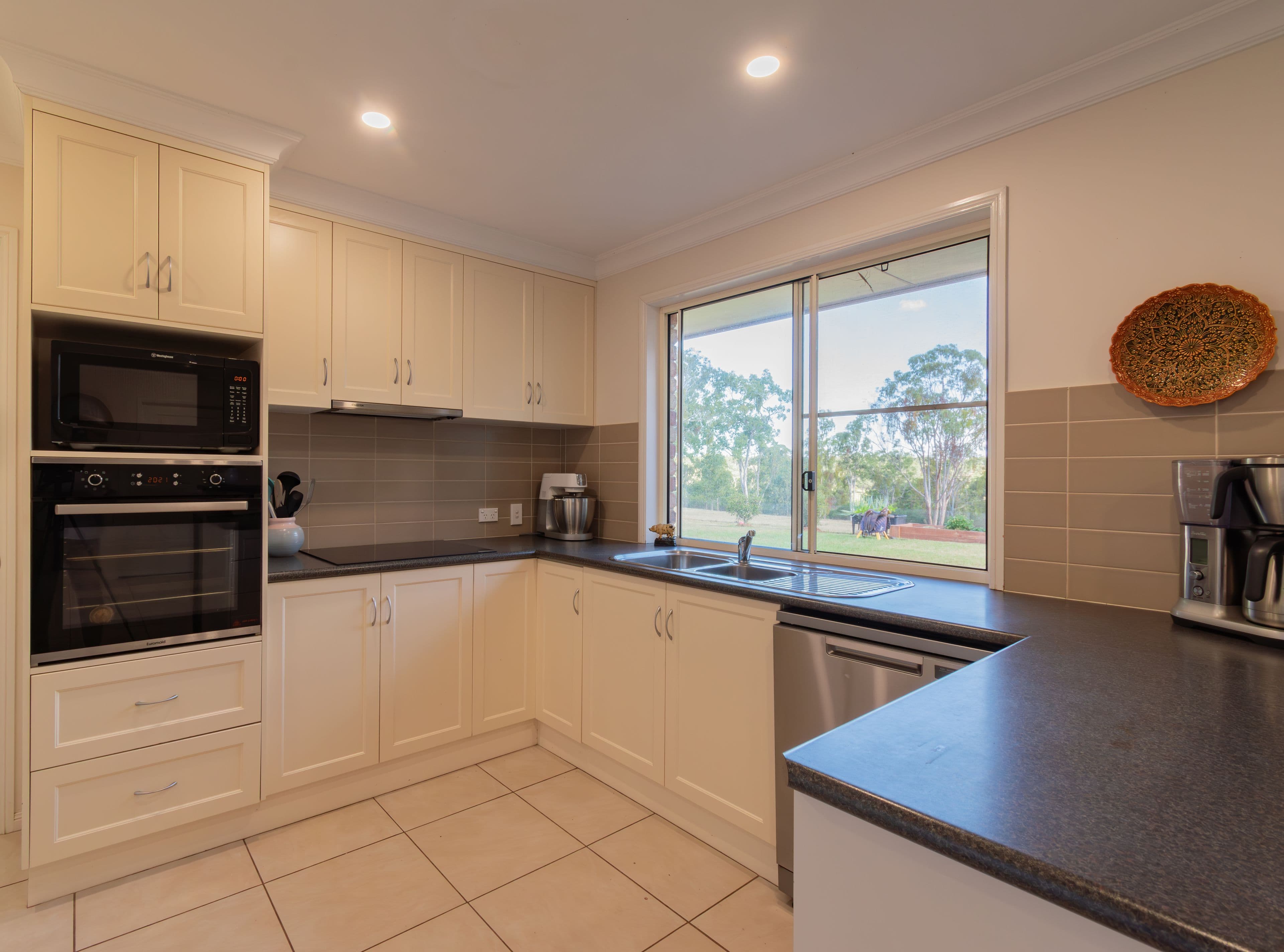 27 Gilchrist Road, Rosehill QLD 4370, Rosehill - Thumbnail 8