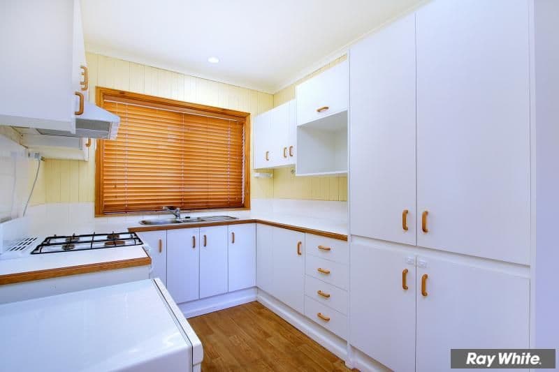 55 Alameda Avenue, MORNINGTON VIC 3931, Mornington - Thumbnail 4