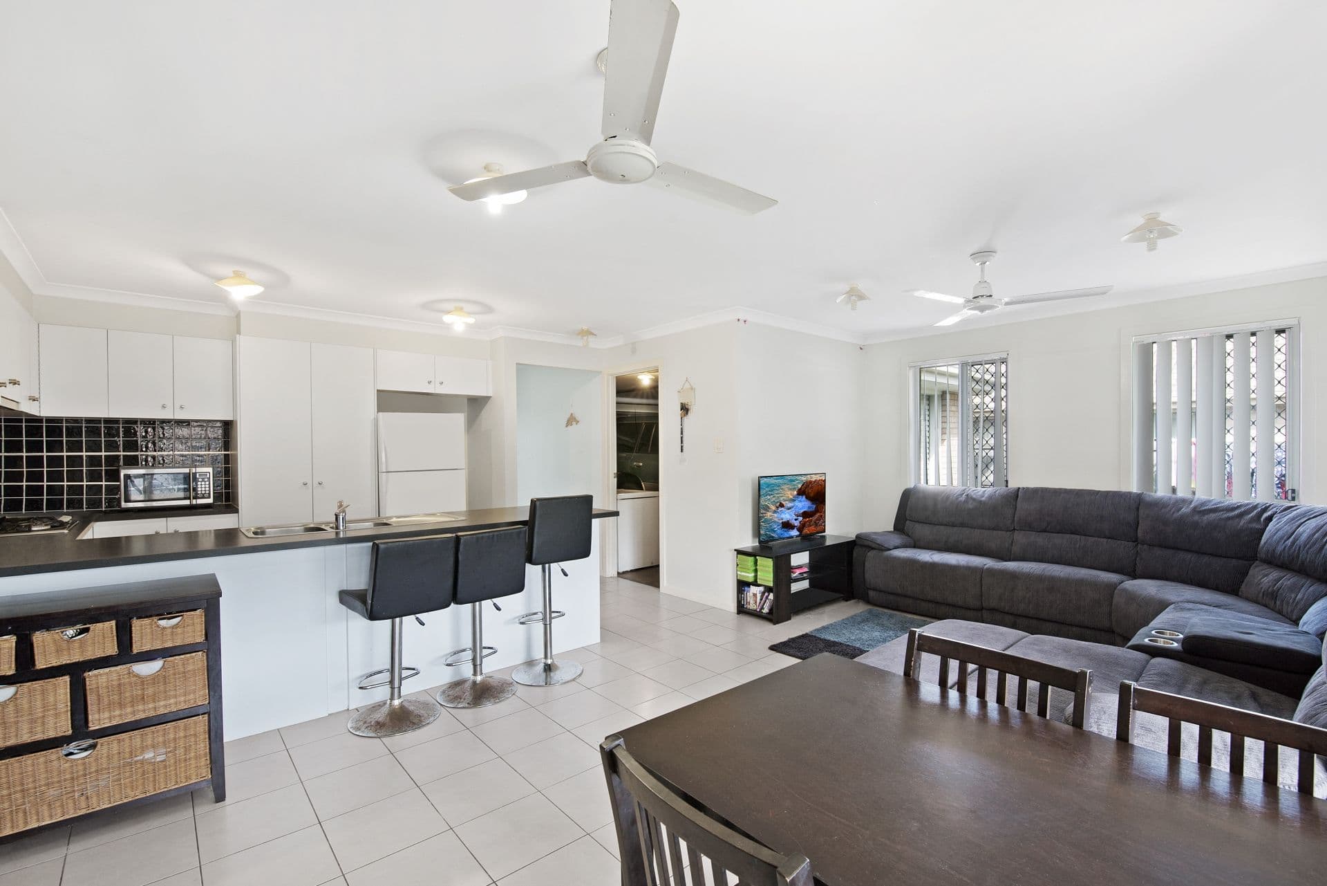 7 Eucalyptus Street, Ningi QLD 4511, Ningi - Thumbnail 2