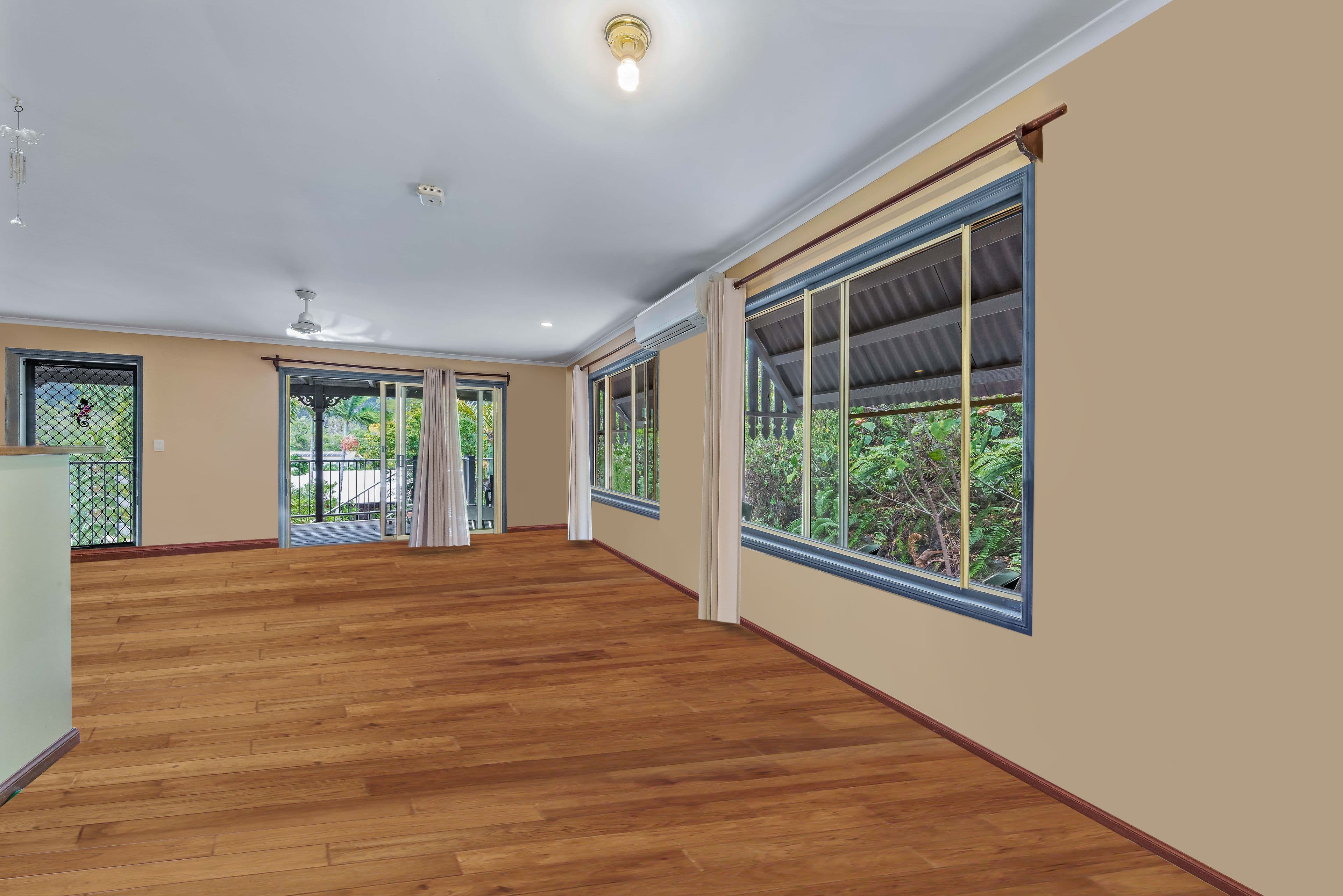 33 Sandpiper Crescent, Jubilee Pocket QLD 4802, Jubilee Pocket - Thumbnail 3