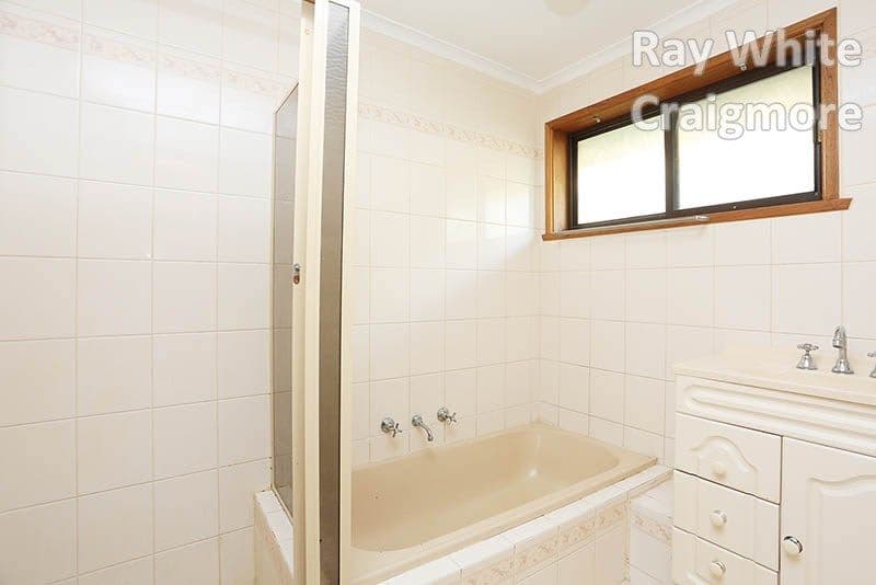 18 Meningie Street, Craigmore SA 5114, Craigmore - Thumbnail 8