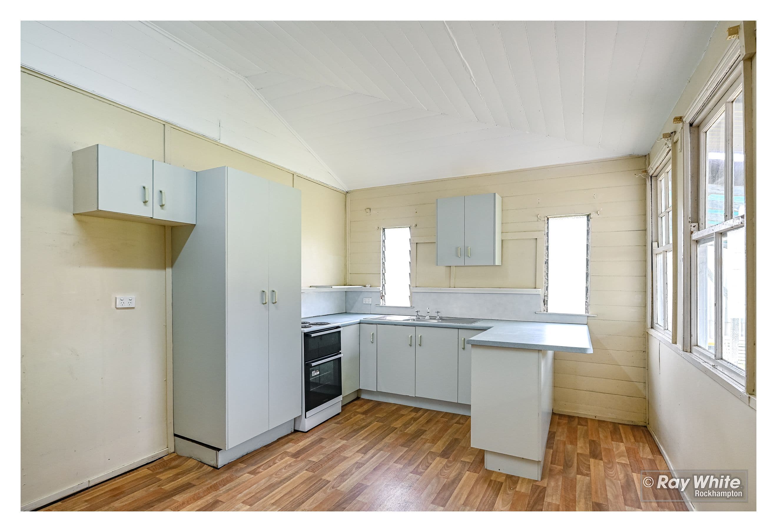 124 West Street, Allenstown QLD 4700, Allenstown - Thumbnail 3