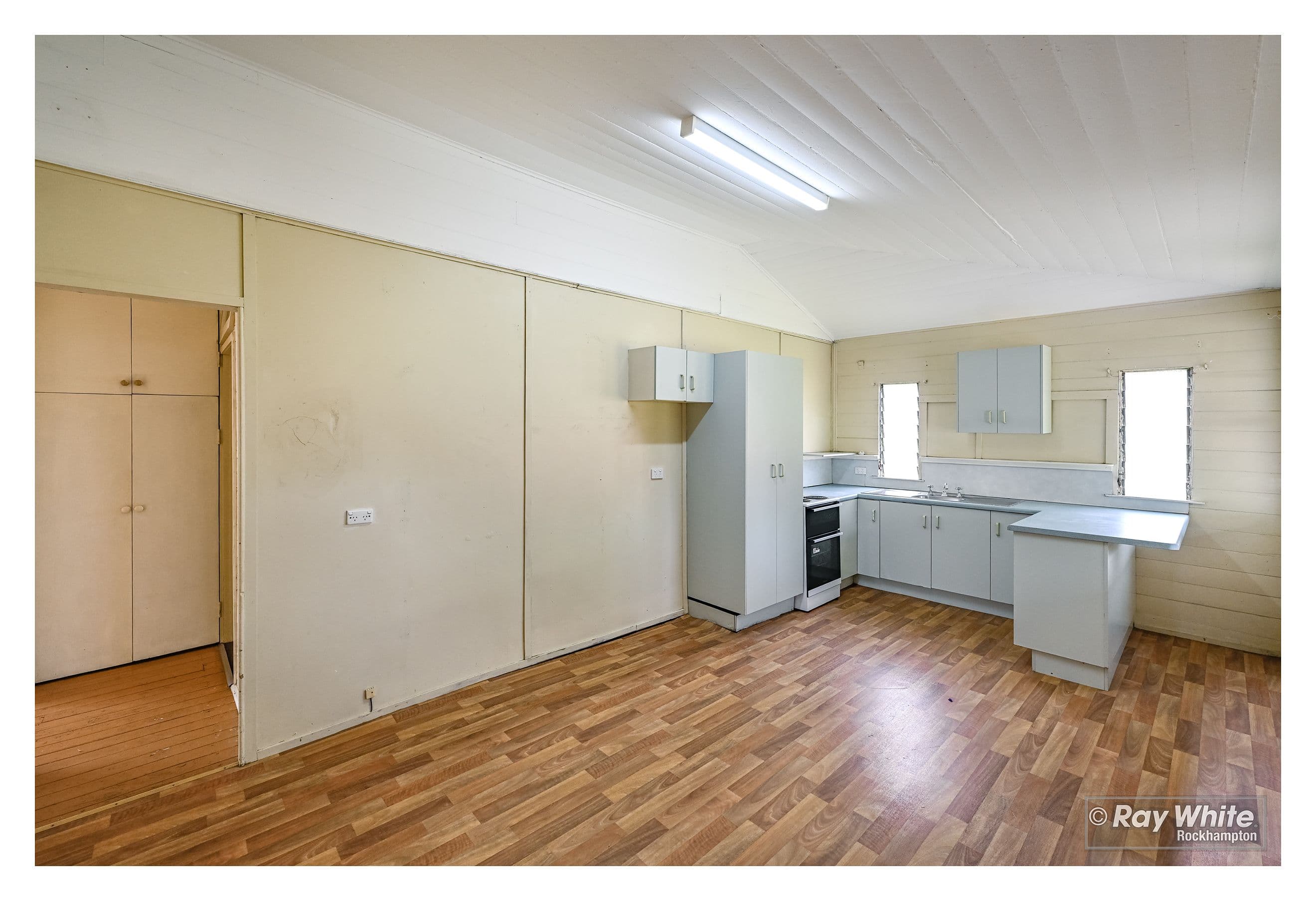 124 West Street, Allenstown QLD 4700, Allenstown - Thumbnail 4