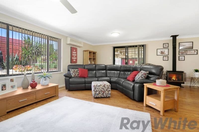 18 Hilltop Crescent, Bolwarra Heights - Thumbnail 2