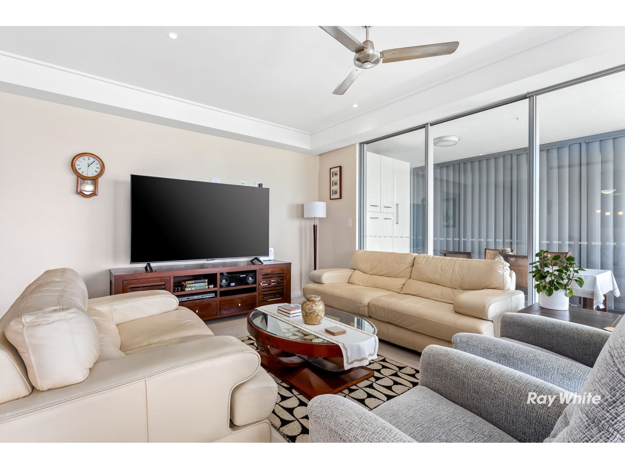 12 Breakwater Drive, Rosslyn QLD 4703, Rosslyn - Thumbnail 4