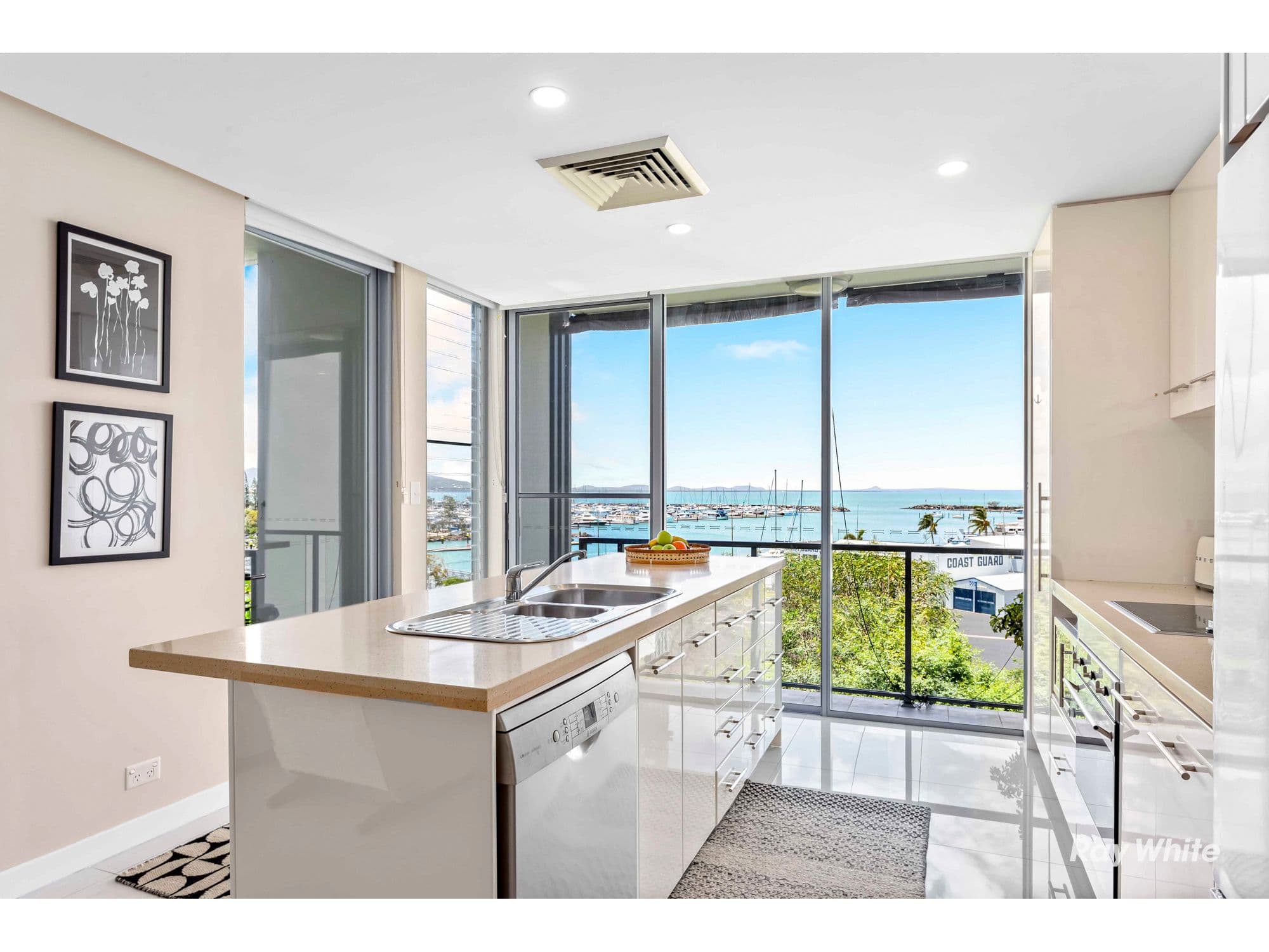 12 Breakwater Drive, Rosslyn QLD 4703, Rosslyn - Thumbnail 7