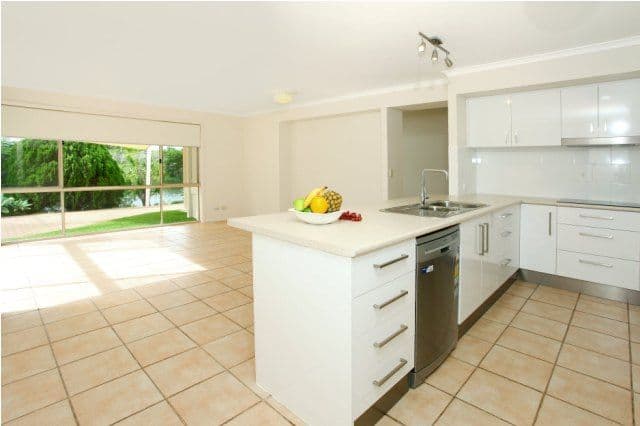 21 Julatten Drive, ROBINA QLD 4226, Robina - Thumbnail 8