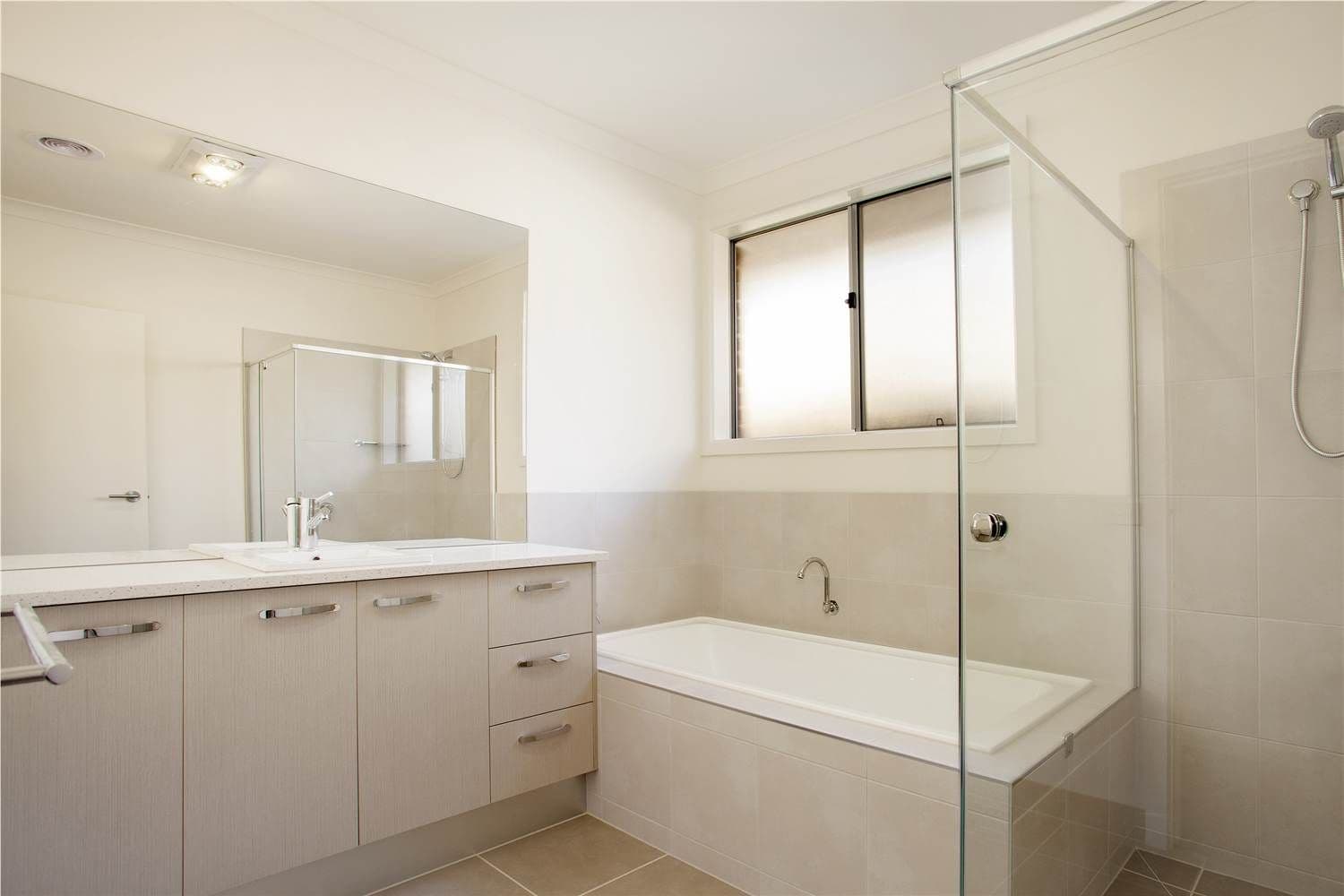 35 Creekside Drive, DRYSDALE VIC 3222, Drysdale - Thumbnail 8