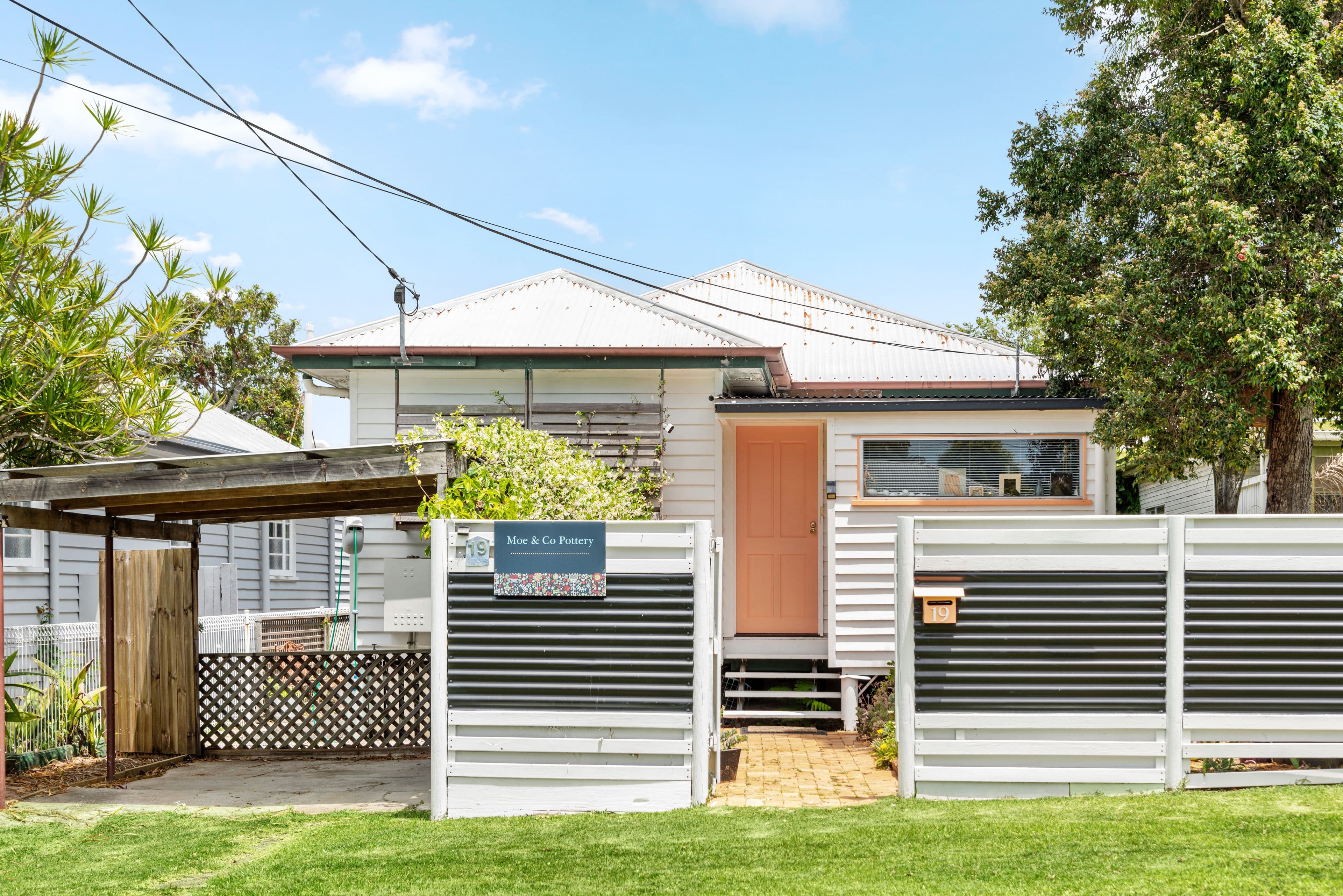 19 Arundal Street, Brighton QLD 4017, Brighton - Thumbnail 2
