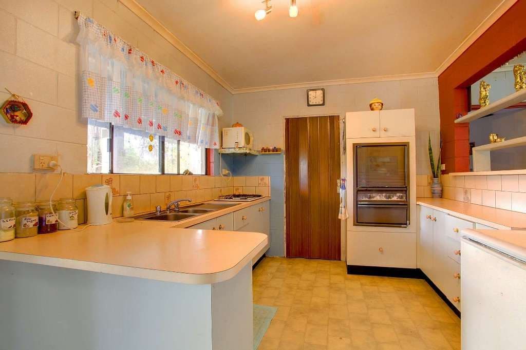 11 Althaus Parade, YABULU QLD 4818, Yabulu - Thumbnail 6