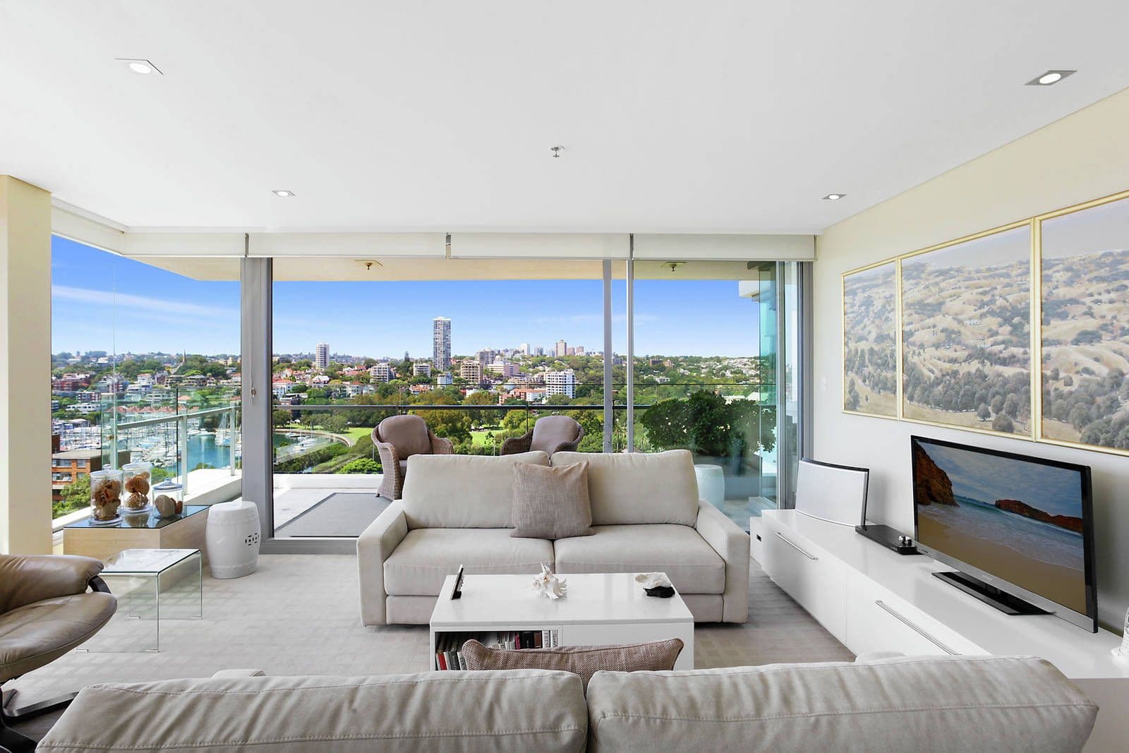 21 Elizabeth Bay Road, Elizabeth Bay NSW 2011, Elizabeth Bay - Thumbnail 2