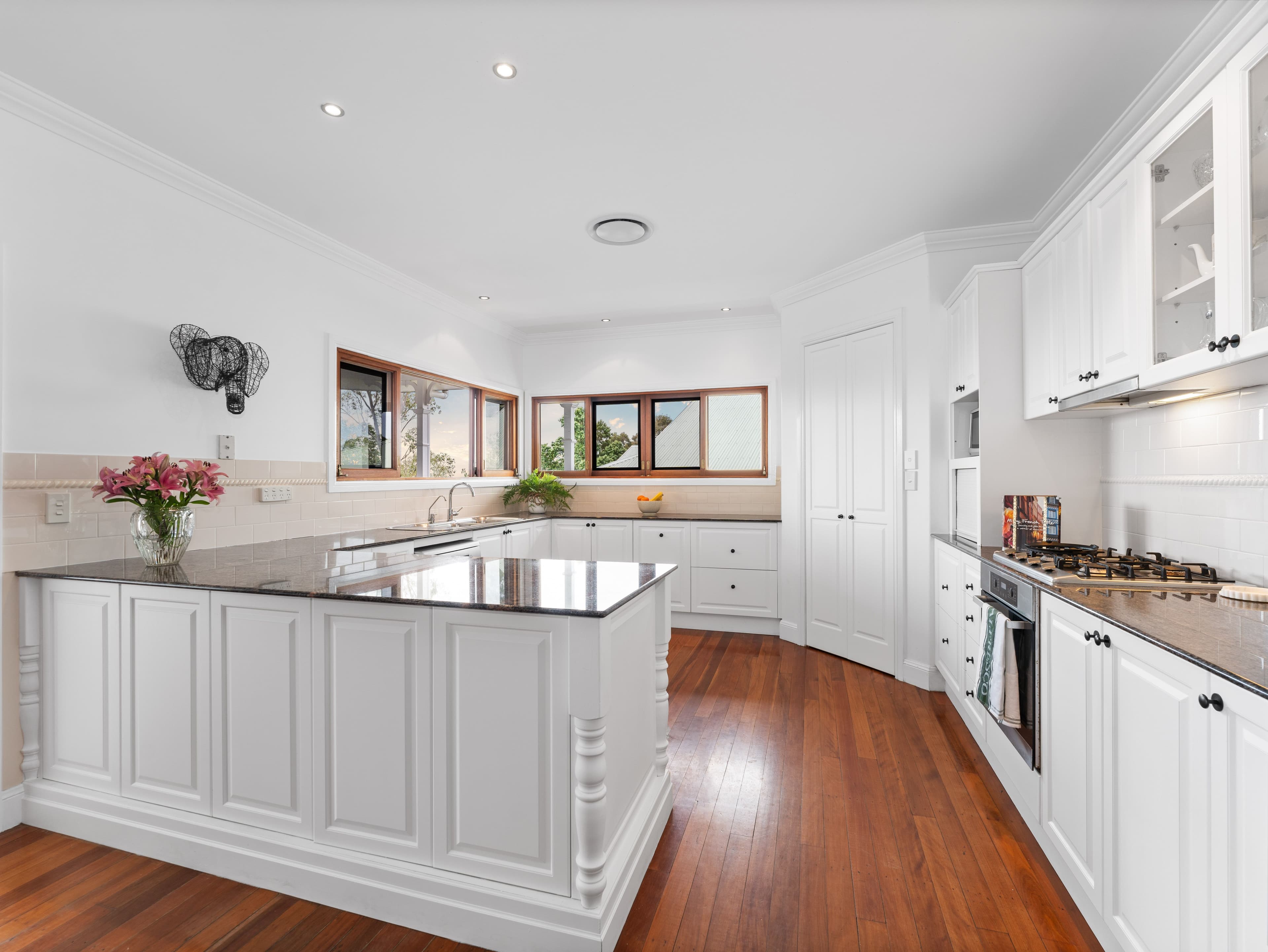 25 Woodgate Court, Ferny Hills QLD 4055, Ferny Hills - Thumbnail 4
