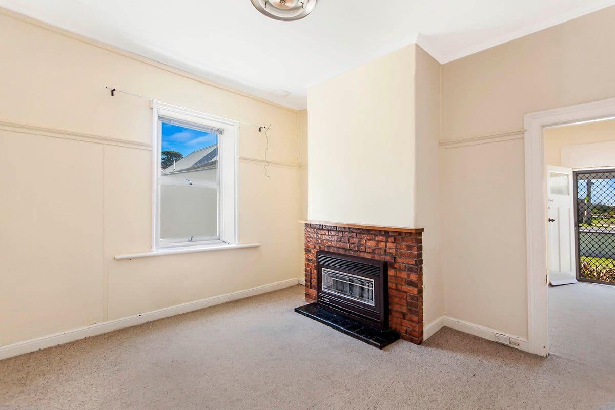35 Stanley Street, Warrnambool VIC 3280, Warrnambool - Thumbnail 3