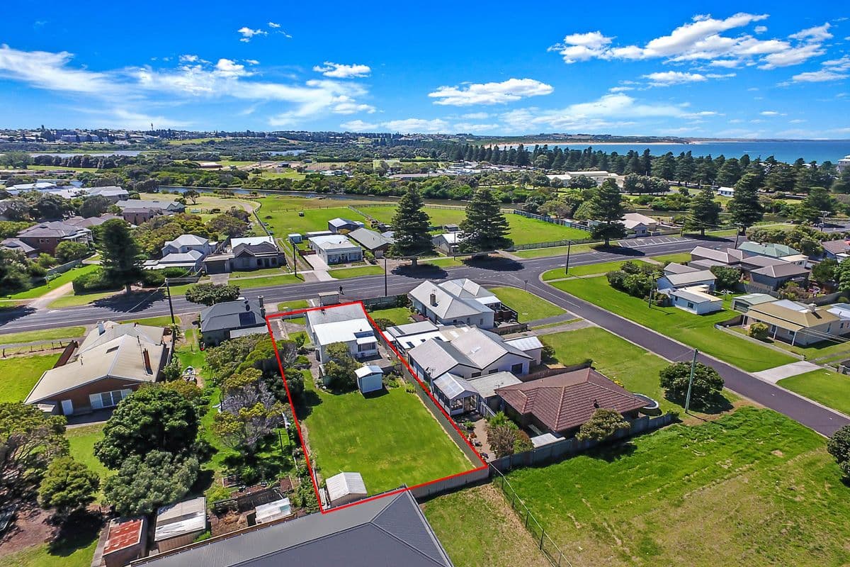 35 Stanley Street, Warrnambool VIC 3280, Warrnambool - Thumbnail 5
