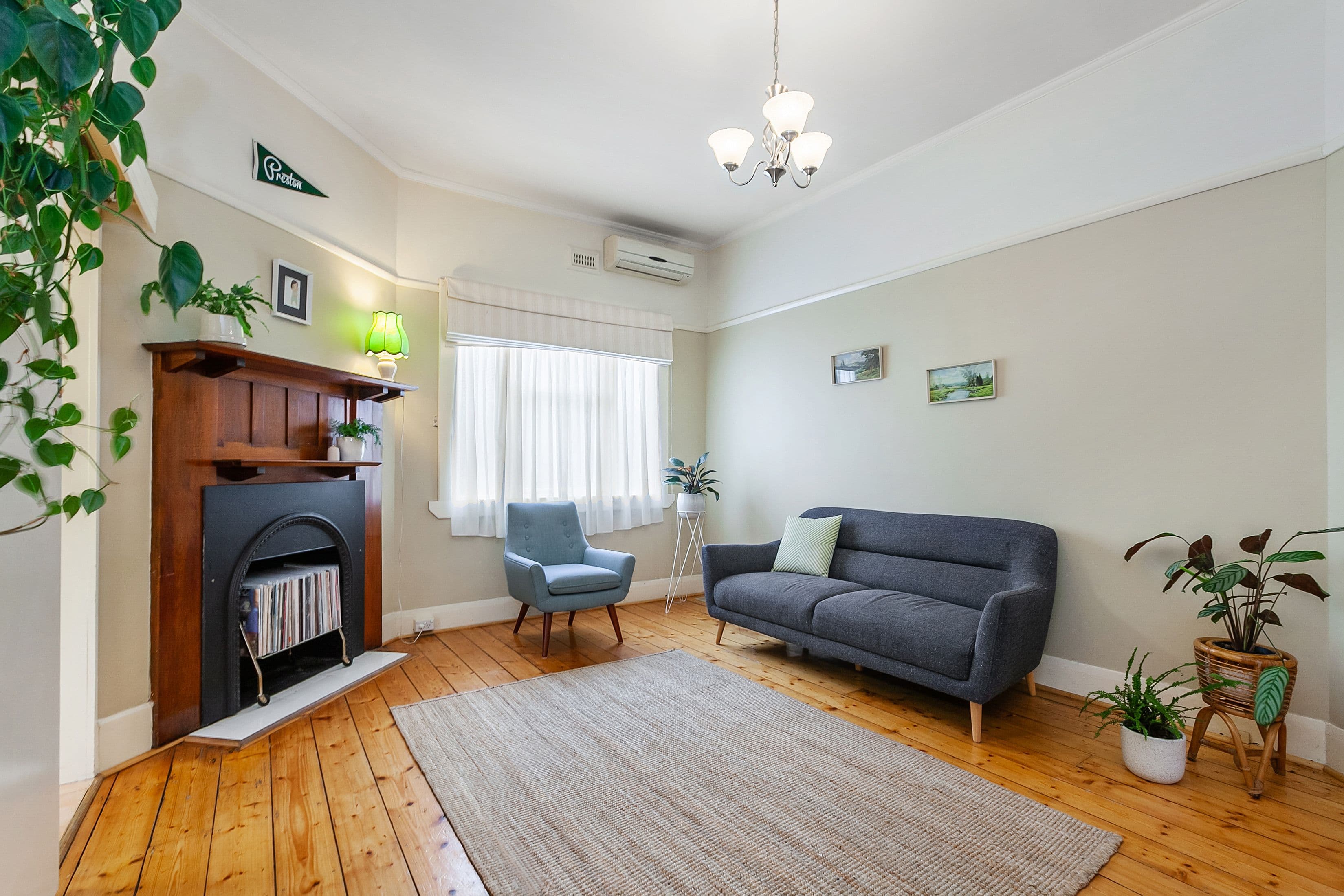 31 Spring Street, Preston VIC 3072, Preston - Thumbnail 2