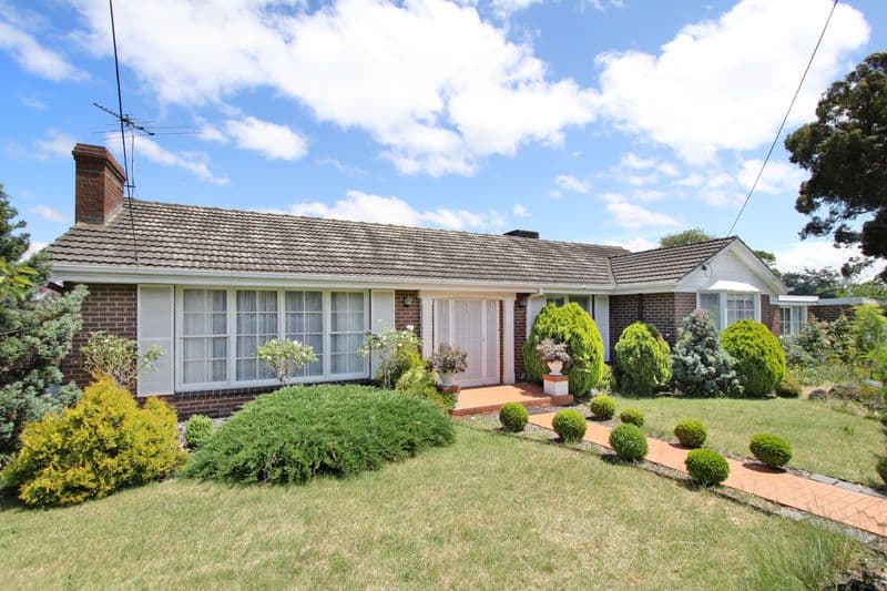 53 Watsons Road, GLEN WAVERLEY VIC 3150, Glen Waverley - Image 1