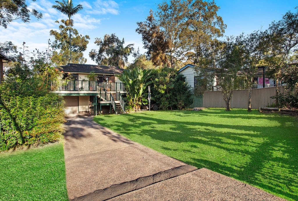 25 The Glen, Berkeley Vale NSW 2261, Berkeley Vale - Image 1