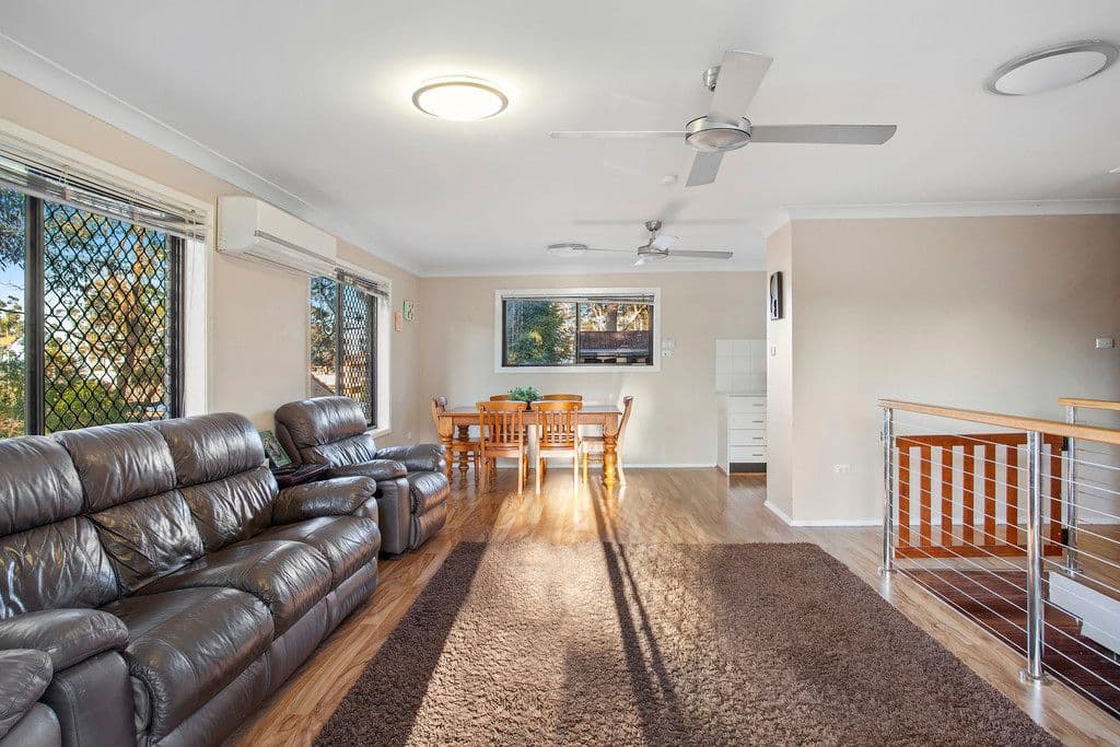 25 The Glen, Berkeley Vale NSW 2261, Berkeley Vale - Thumbnail 3