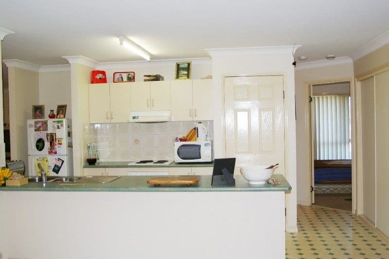 29 Fern Street, DECEPTION BAY QLD 4508, Deception Bay - Thumbnail 3