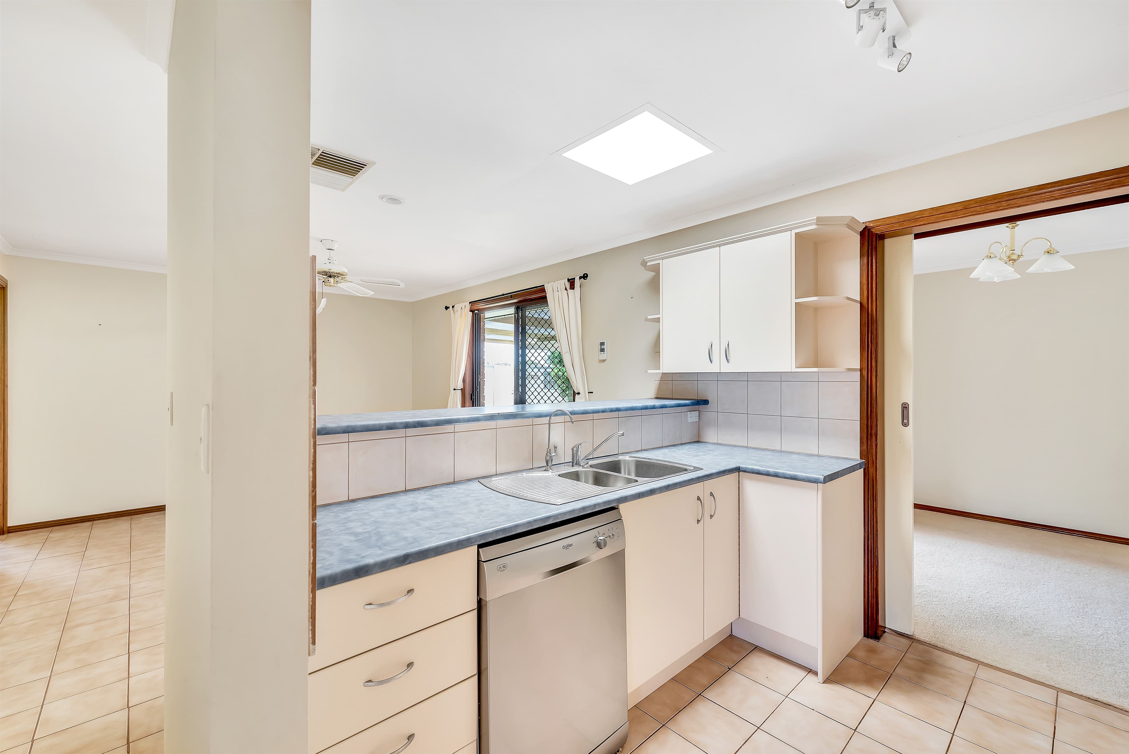 30 Torresan Crescent, Flagstaff Hill SA 5159, Flagstaff Hill - Thumbnail 3