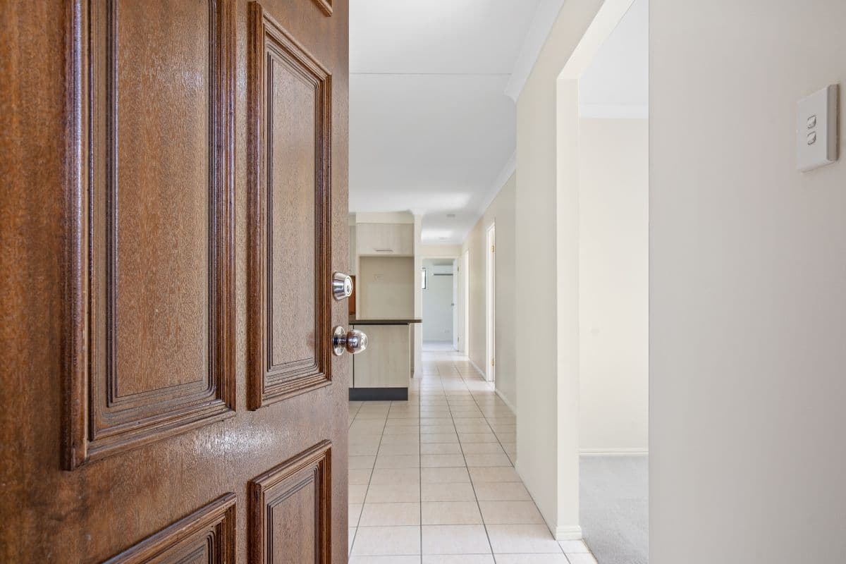 4 Campese Street, Upper Coomera QLD 4209, Upper Coomera - Thumbnail 2