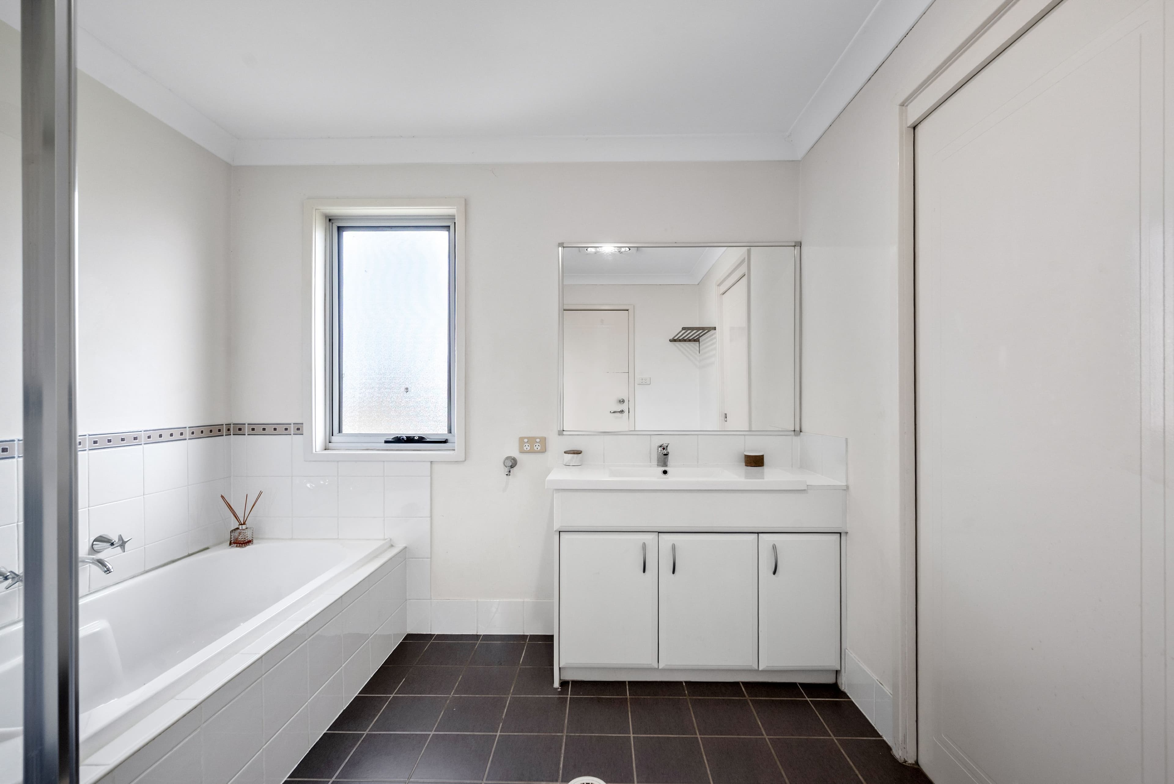 26 St Simon Close, Blair Athol NSW 2560, Blair Athol - Thumbnail 8