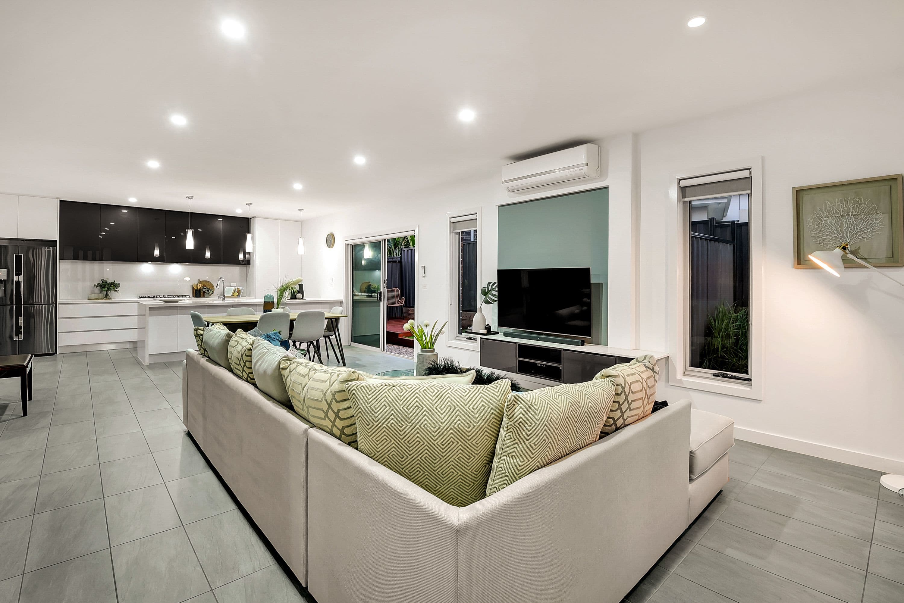 14 Tribute Road, Craigieburn VIC 3064, Craigieburn - Thumbnail 4