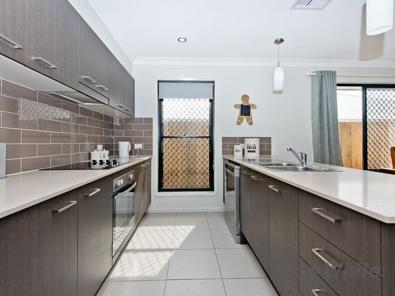 7 Eyre Court, Warner QLD 4500, Warner - Thumbnail 2