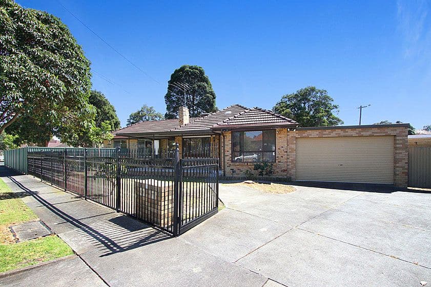 60 Browning Street, KINGSBURY VIC 3083, Kingsbury - Thumbnail 2