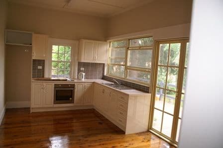 72 Sampson Street, ORANGE NSW 2800, Orange - Thumbnail 2