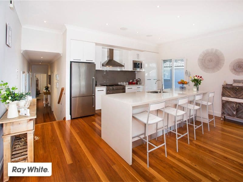 11 Bonaira Street, Kiama NSW 2533, Kiama - Thumbnail 2