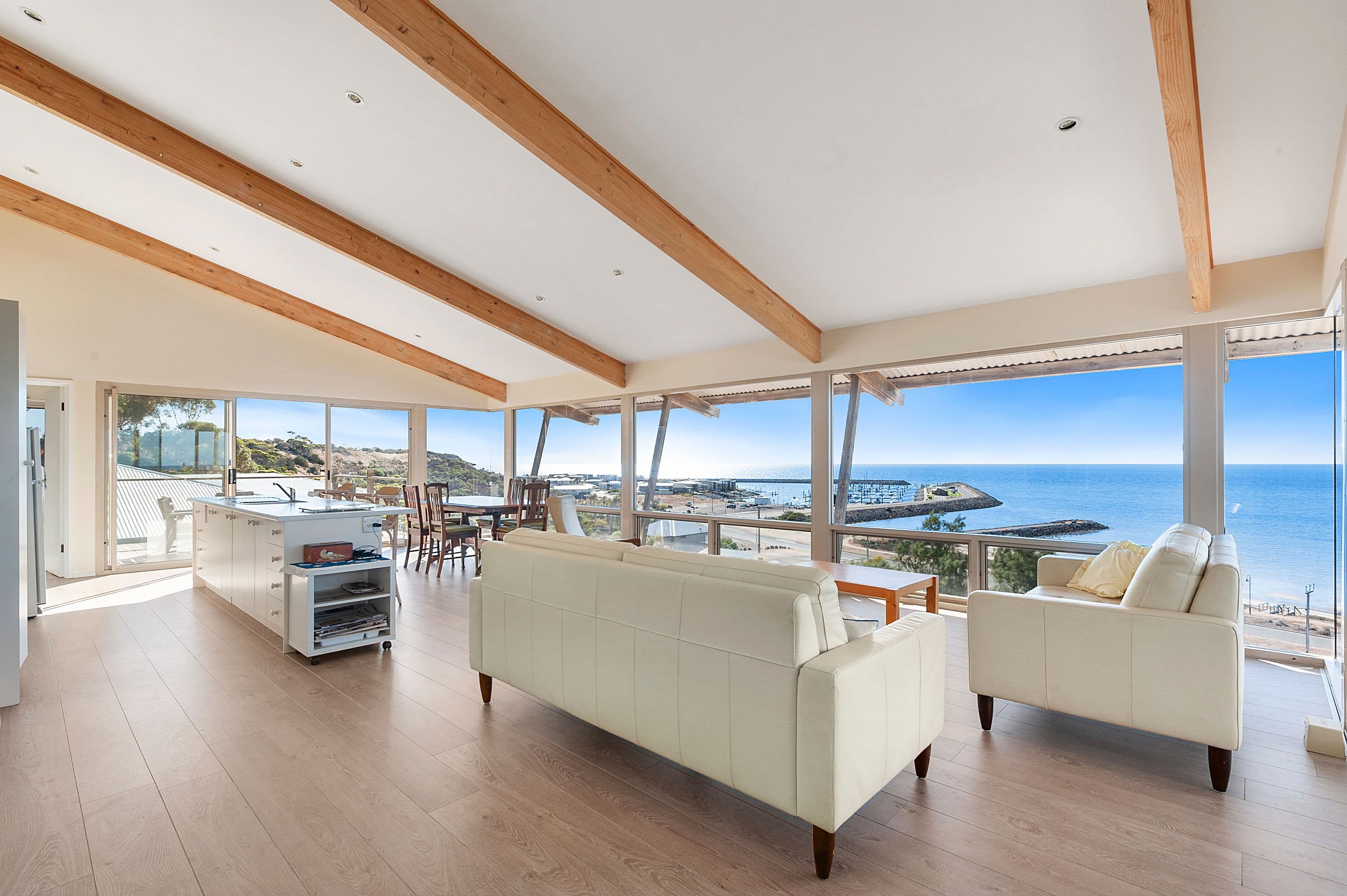 16 Buttfield Avenue, Port Vincent SA 5581, Port Vincent - Thumbnail 2