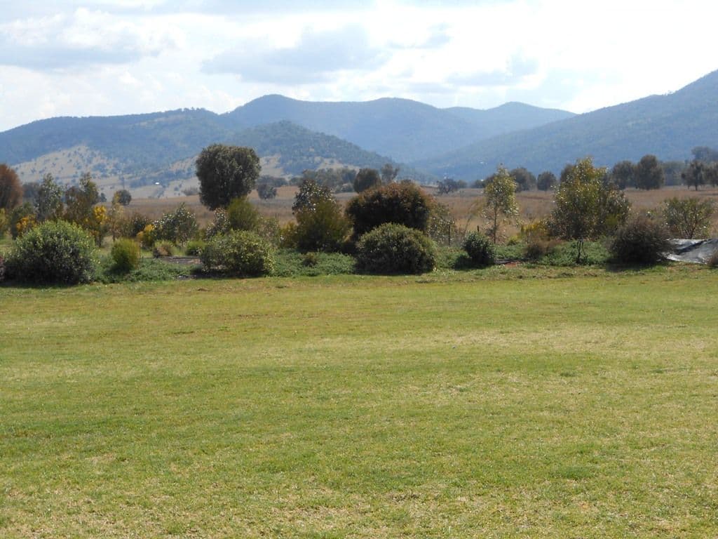 5 Rosewood Road, TAMWORTH NSW 2340, Tamworth - Thumbnail 2